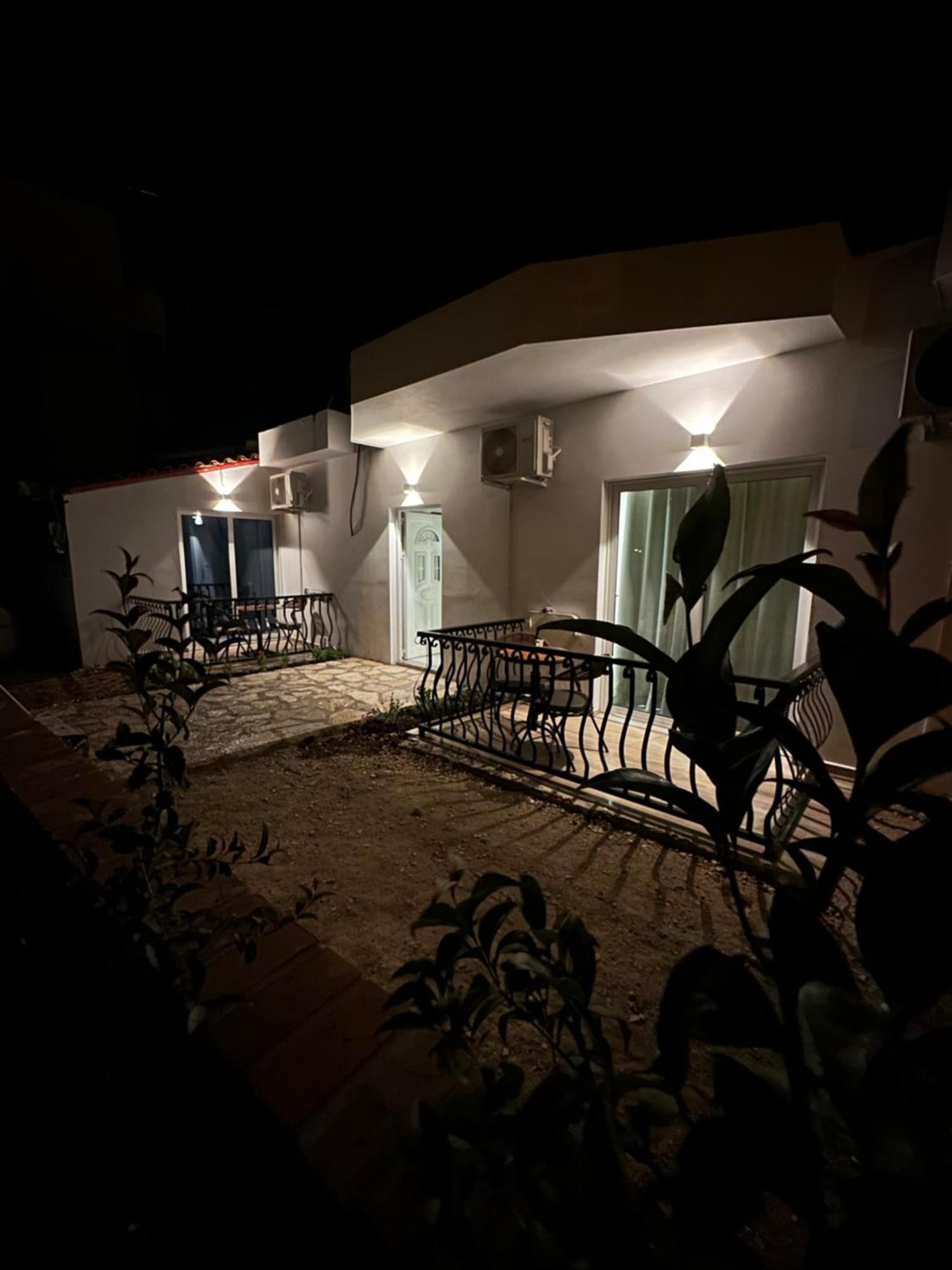 Fiore Rooms 2 Ксамил Экстерьер фото